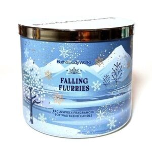 Bath and Body Works 3 Wick Candle 14.5 oz Falling Flurries NEW for 2025
